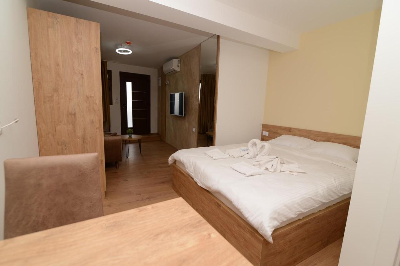 Noce Apartments - Premium Lake View โอครีด ภายนอก รูปภาพ